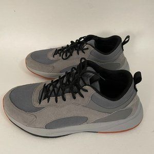 Columbia Men's Pivot Mid Waterproof Hiking Shoe